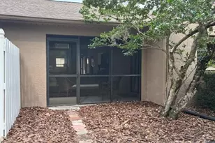 3182 Charter Club Dr, Tarpon Springs, FL 34688 - Photo 13