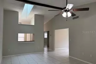 3182 Charter Club Dr, Tarpon Springs, FL 34688 - Photo 7