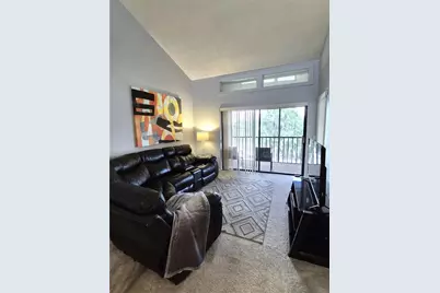 270 Woodlake Wynde #270, Oldsmar, FL 34677 - Photo 5