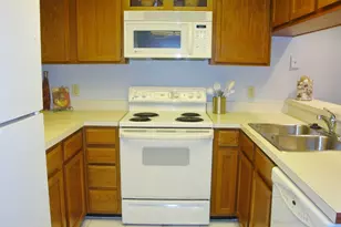 270 Woodlake Wynde, Oldsmar, FL 34677 - Photo 9