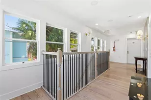 326 6th Ave N, Saint Petersburg, FL 33701 - Photo 9