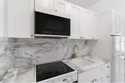 326 6th Avenue N #102, Saint Petersburg, FL 33701 - Photo 7