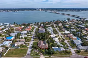 106 15th St, Belleair Beach, FL 33786 - Photo 31