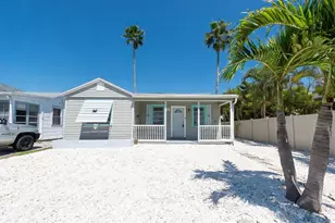 358 Boca Ciega Dr, Madeira Beach, FL 33708 - Photo 25