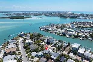358 Boca Ciega Dr, Madeira Beach, FL 33708 - Photo 23