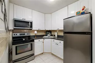 525 9th Ave N, Saint Petersburg, FL 33701 - Photo 7