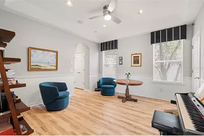 11201 Green Park Circle, Tampa, FL 33626 - Photo 13