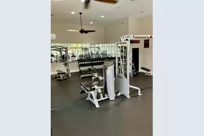 11201 Green Park Circle, Tampa, FL 33626 - Photo 39