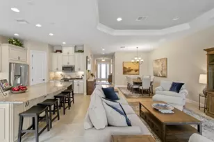 8717 Sorano Villa Dr, Tampa, FL 33647 - Photo 15