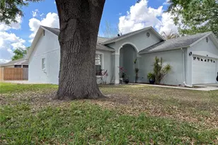 1465 Tiverton Dr, Brandon, FL 33511 - Photo 1