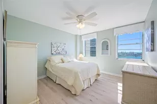 10355 Paradise Blvd, Treasure Island, FL 33706 - Photo 27