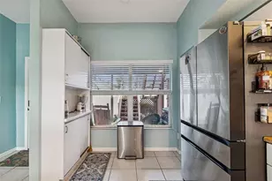 6499 99th Way N, Saint Petersburg, FL 33708 - Photo 9