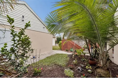 6499 99th Way N #18B, Saint Petersburg, FL 33708 - Photo 3