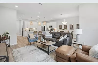 343 Sandbar Avenue NE, Saint Petersburg, FL 33716 - Photo 5