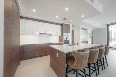 2103 Bayshore Boulevard #802, Tampa, FL 33606 - Photo 3