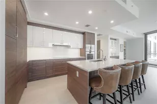 2103 Bayshore Blvd, Tampa, FL 33606 - Photo 3