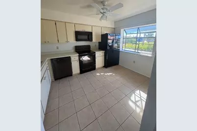 19029 US Highway 19 N #28D, Clearwater, FL 33764 - Photo 3