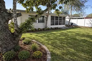 4033 Newcastle Dr, New Port Richey, FL 34652 - Photo 3