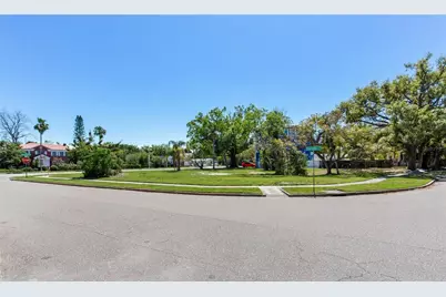 116 W Davis Boulevard, Tampa, FL 33606 - Photo 15