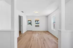 110 W 1st St, Frostproof, FL 33843 - Photo 9