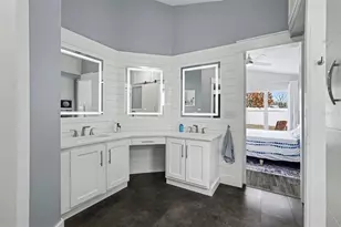 29724 Bright Ray Pl, Wesley Chapel, FL 33543 - Photo 13