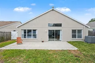 29724 Bright Ray Pl, Wesley Chapel, FL 33543 - Photo 21