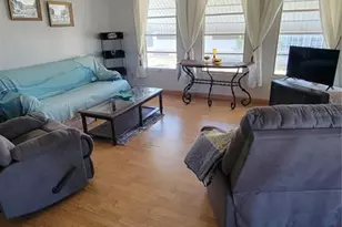 585 Sky Harbor Dr, Clearwater, FL 33759 - Photo 9