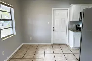 1808 E Bougainvillea Ave, Tampa, FL 33612 - Photo 7