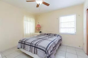 2703 W St Joseph St, Tampa, FL 33607 - Photo 9