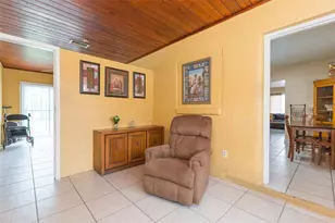 2703 W St Joseph St, Tampa, FL 33607 - Photo 17