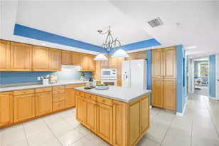 16326 Gulf Blvd, Redington Beach, FL 33708 - Photo 7