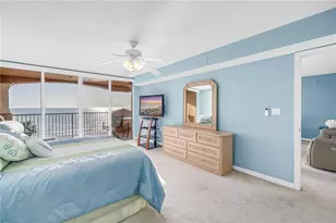 16326 Gulf Blvd, Redington Beach, FL 33708 - Photo 17