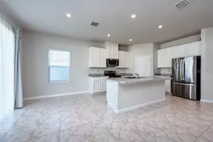 35649 Osprey Perch Ln, Zephyrhills, FL 33541 - Photo 11