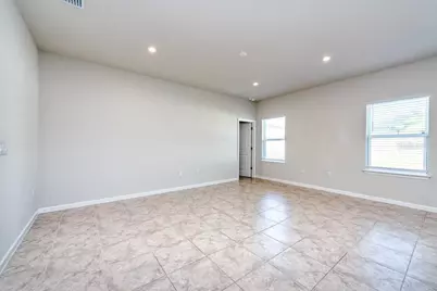 35649 Osprey Perch Lane, Zephyrhills, FL 33541 - Photo 5