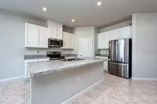 35649 Osprey Perch Ln, Zephyrhills, FL 33541 - Photo 13