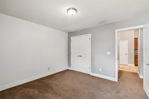 13070 Sigmund St, Spring Hill, FL 34609 - Photo 25