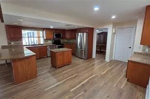 2890 Armadillo Dr, Palm Harbor, FL 34683 - Photo 27