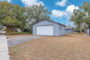 5930 15th St, Zephyrhills, FL 33542 - Photo 19