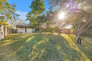 6825 Circle Creek Dr, Pinellas Park, FL 33781 - Photo 19