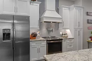 1621 Audubon Trail, Lutz, FL 33549 - Photo 9