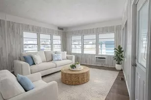 1919 Pleasure Dr, Holiday, FL 34691 - Photo 9