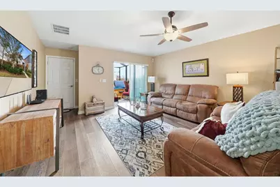 12513 Triple Creek Boulevard, Riverview, FL 33579 - Photo 5