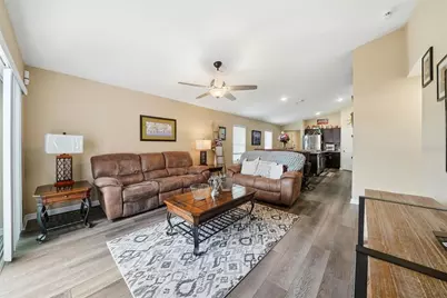 12513 Triple Creek Boulevard, Riverview, FL 33579 - Photo 9