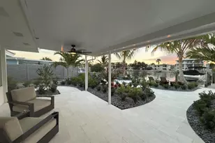 12350 4th St E, Treasure Island, FL 33706 - Photo 15