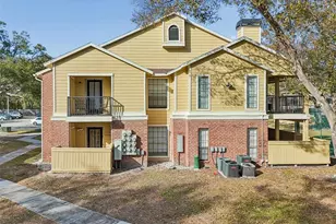 8742 Mallard Reserve Dr, Tampa, FL 33614 - Photo 45