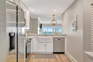 1582 Gulf Blvd, Clearwater Beach, FL 33767 - Photo 21