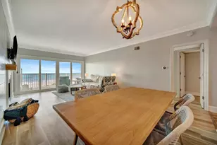1582 Gulf Blvd, Clearwater Beach, FL 33767 - Photo 5