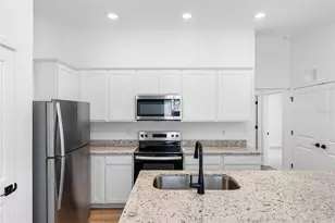 15197 Duck Hawk Rd, Brooksville, FL 34614 - Photo 3