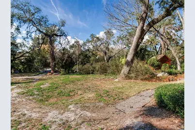 1214 E Park Circle, Tampa, FL 33604 - Photo 17