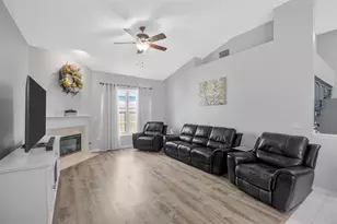 28703 Crooked Stick Ct, Wesley Chapel, FL 33543 - Photo 21